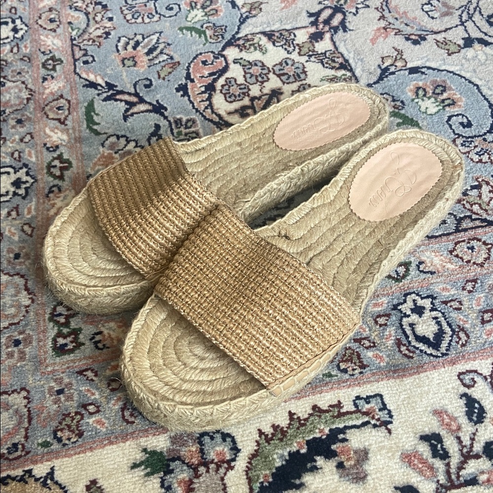 J. Crew Espadrille Platform woven raffia Slides sandals size 8 BH419